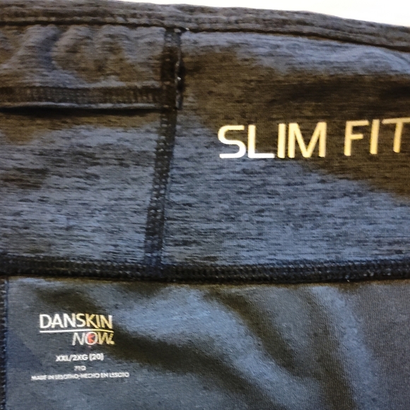 EUC Women's Danskin Slim Fit Gray Joggers XXL With Drawstring - Picture 2 of 4